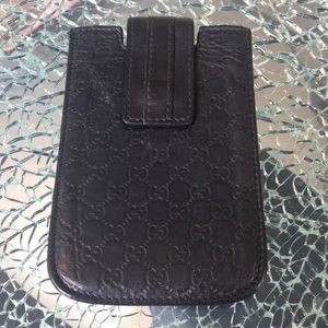 Gucci card holder/wallet. Some ware and creasing.